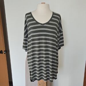 Time and Tru Olive Striped V-Neck Tunic